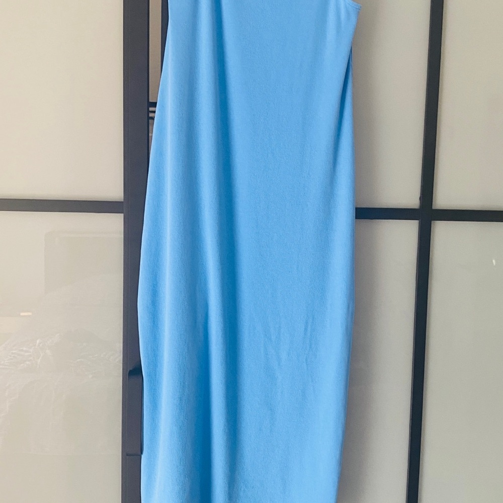 Elegant Blue Strapless Dress